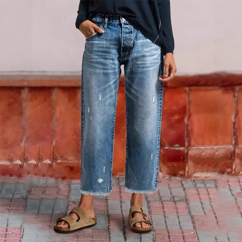 Women’s Straight-Leg Cropped Jeans Distressed Frayed Hem – City Market Visits