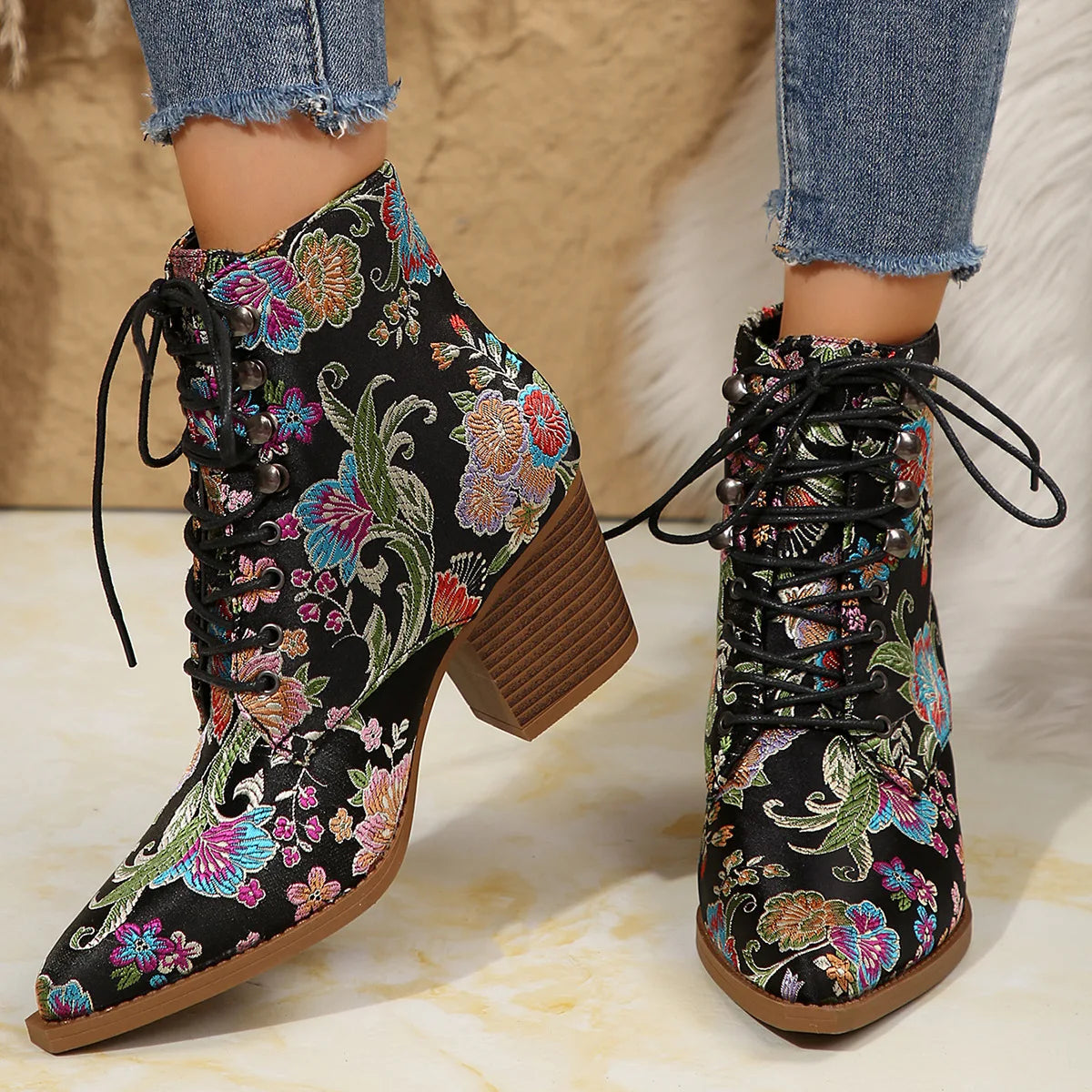 Women's Ankle Boots Floral Lace Up Pointed Toe Block Heel – Garden Party