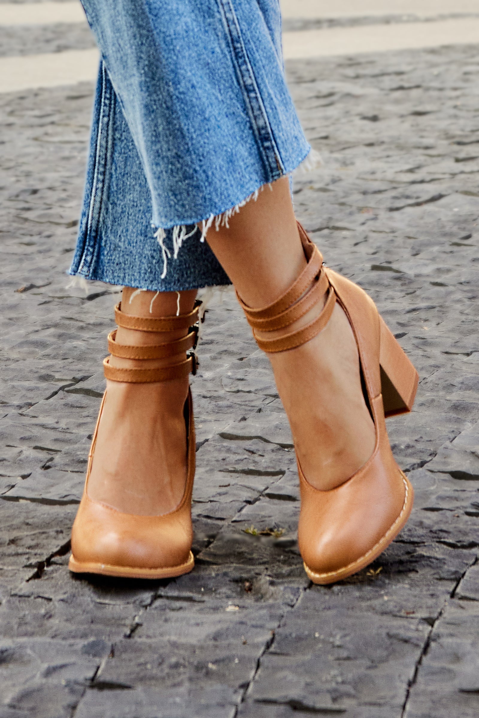 Women's Block Heel Sandals Closed Toe Ankle Strap Back Zipper – Formal Casual Style