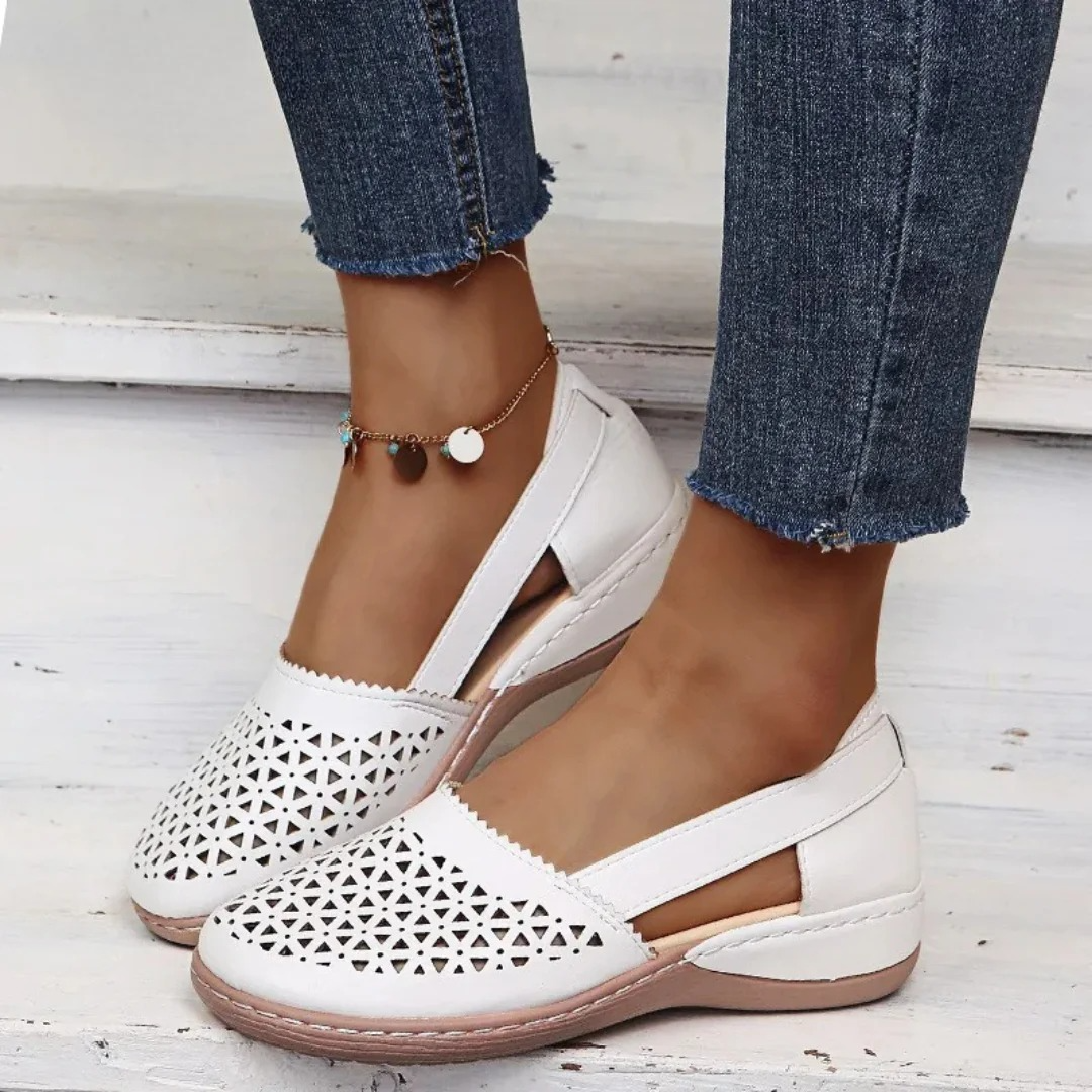 Women's Closed Toe Shoes Cutout Upper Side Strap – Going Out Casual