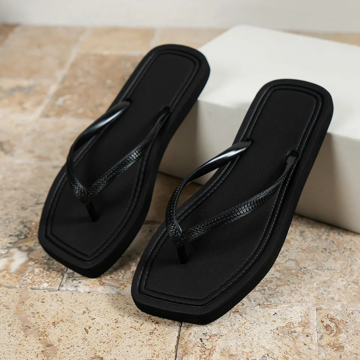 Women's Flip Flops Square Footbed Toe Post Strap – Poolside Resort