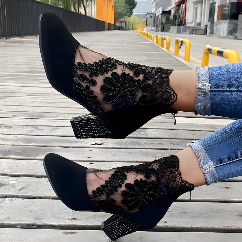 Women's Heels Floral Lace Pointed Toe Covered Side Back Zip – Night Out