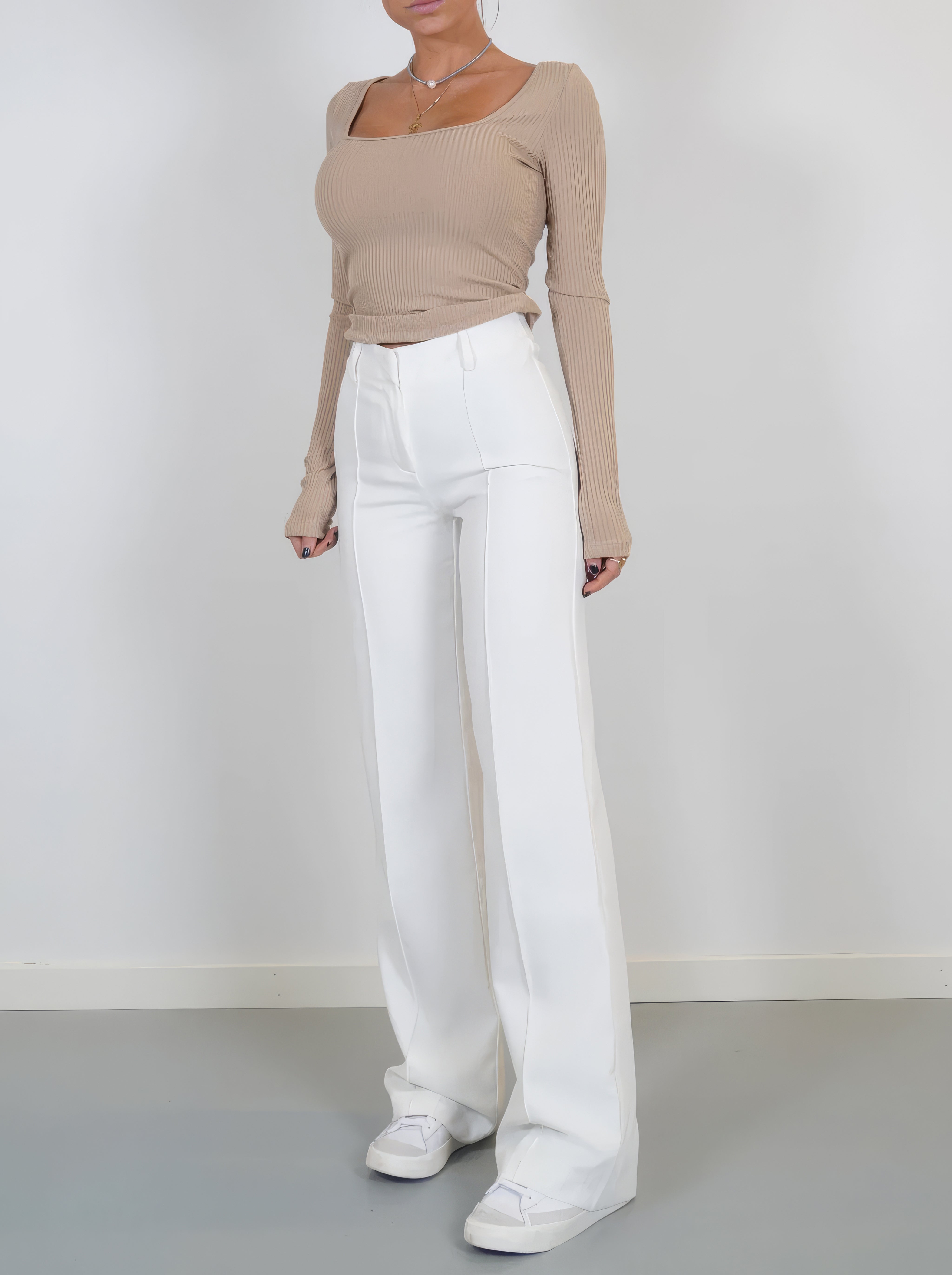 Women’s High-Waist Pants Wide Leg Front Seam – Office Presentations