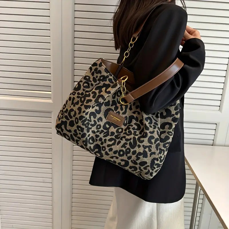 Women's Leopard Shoulder Bag Tote Wide Strap Chain Detail – Daily Carry