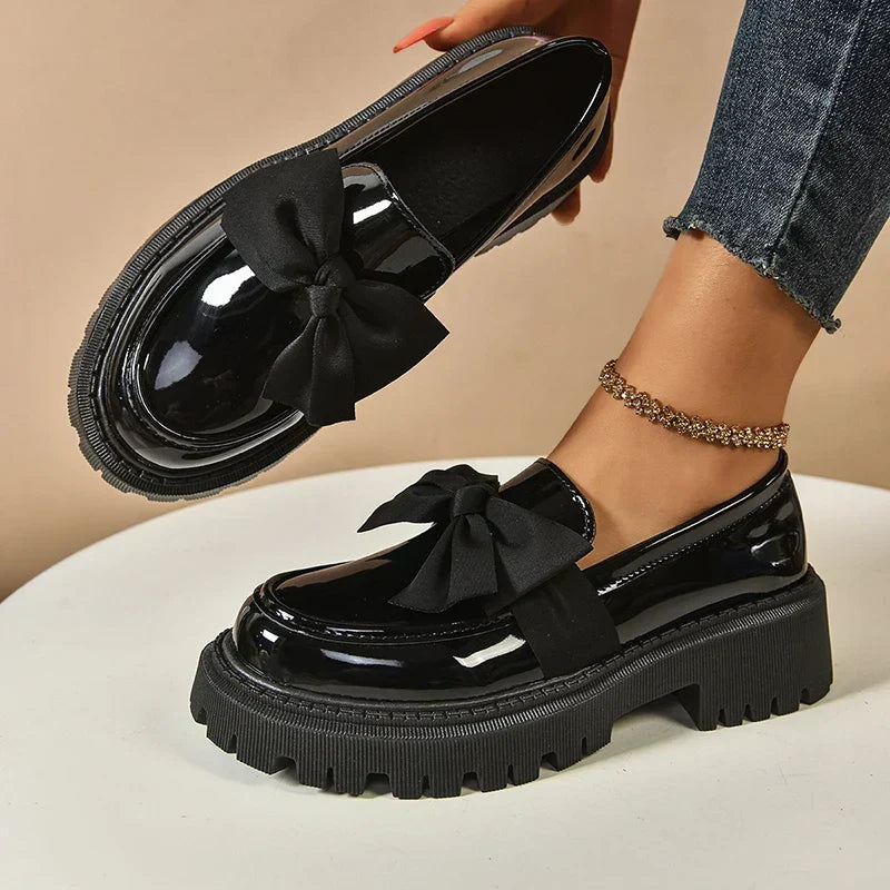 Women’s Loafers Bow Accent Stitched Toe Platform Lug Sole – Museum Visits