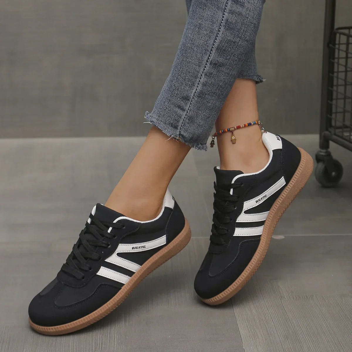 Women's Low Top Sneakers Lace Up – Going Out