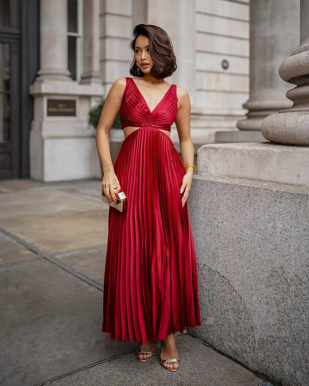 Women's Midi Dress Pleated Cut Out V Neck – Formal Evening