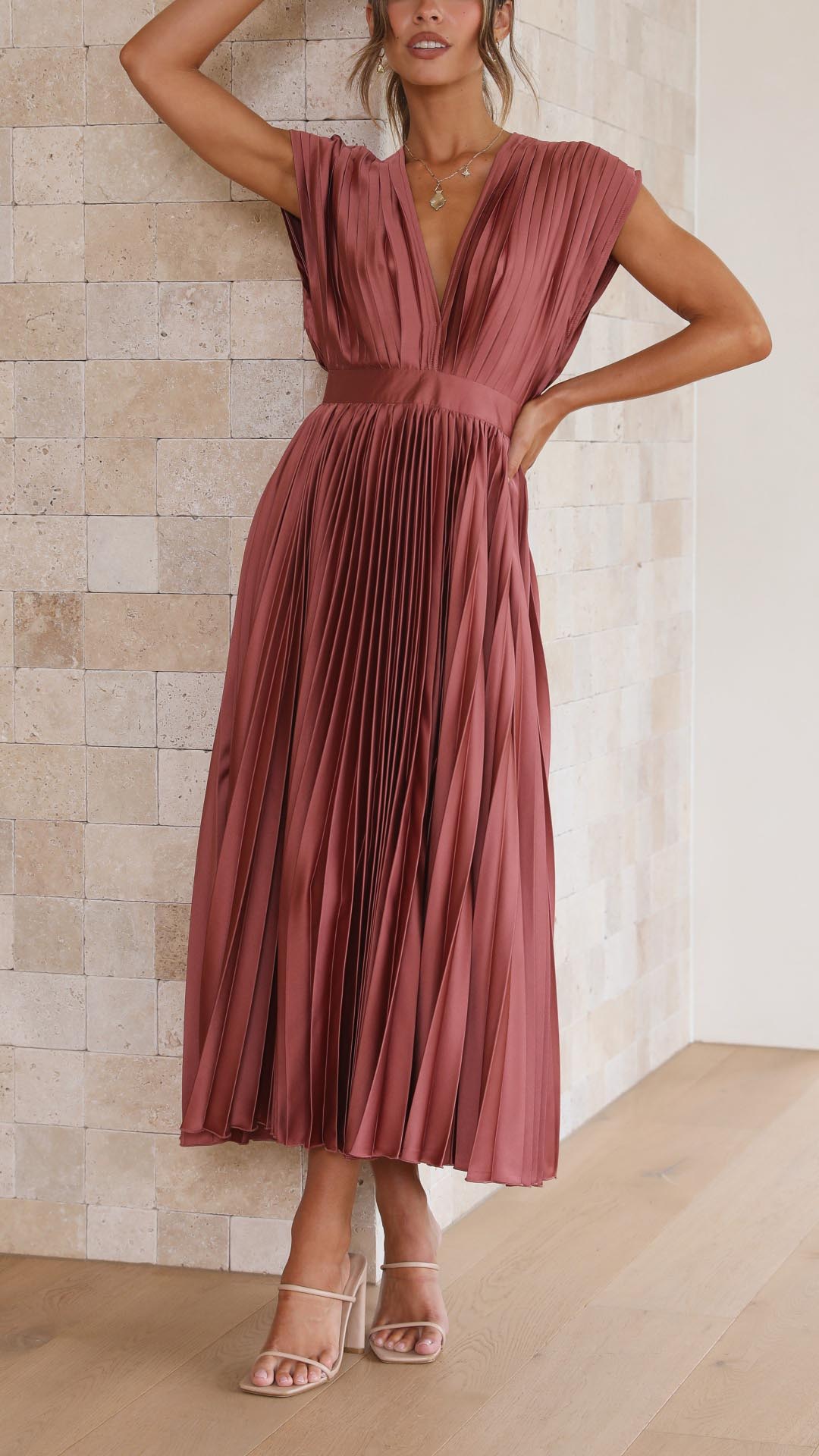 Women's Pleated Midi Dress V Neck Cap Sleeve – Wedding Guest
