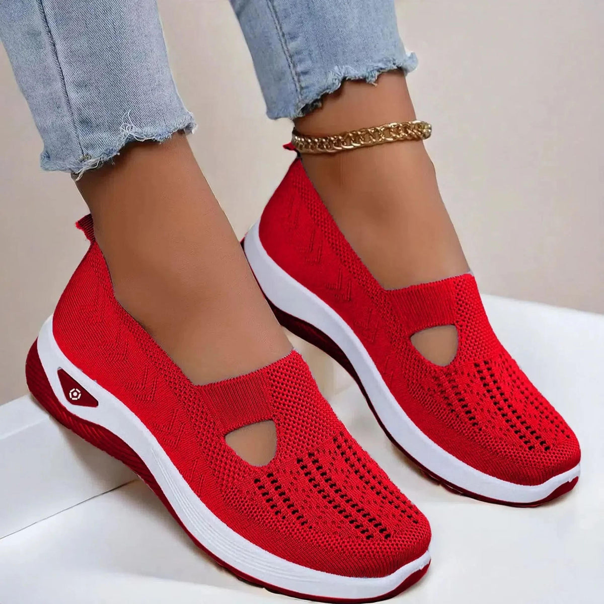 Women’s Shoes Cutout Upper Perforated Front Raised Sole – Botanical Garden Walks