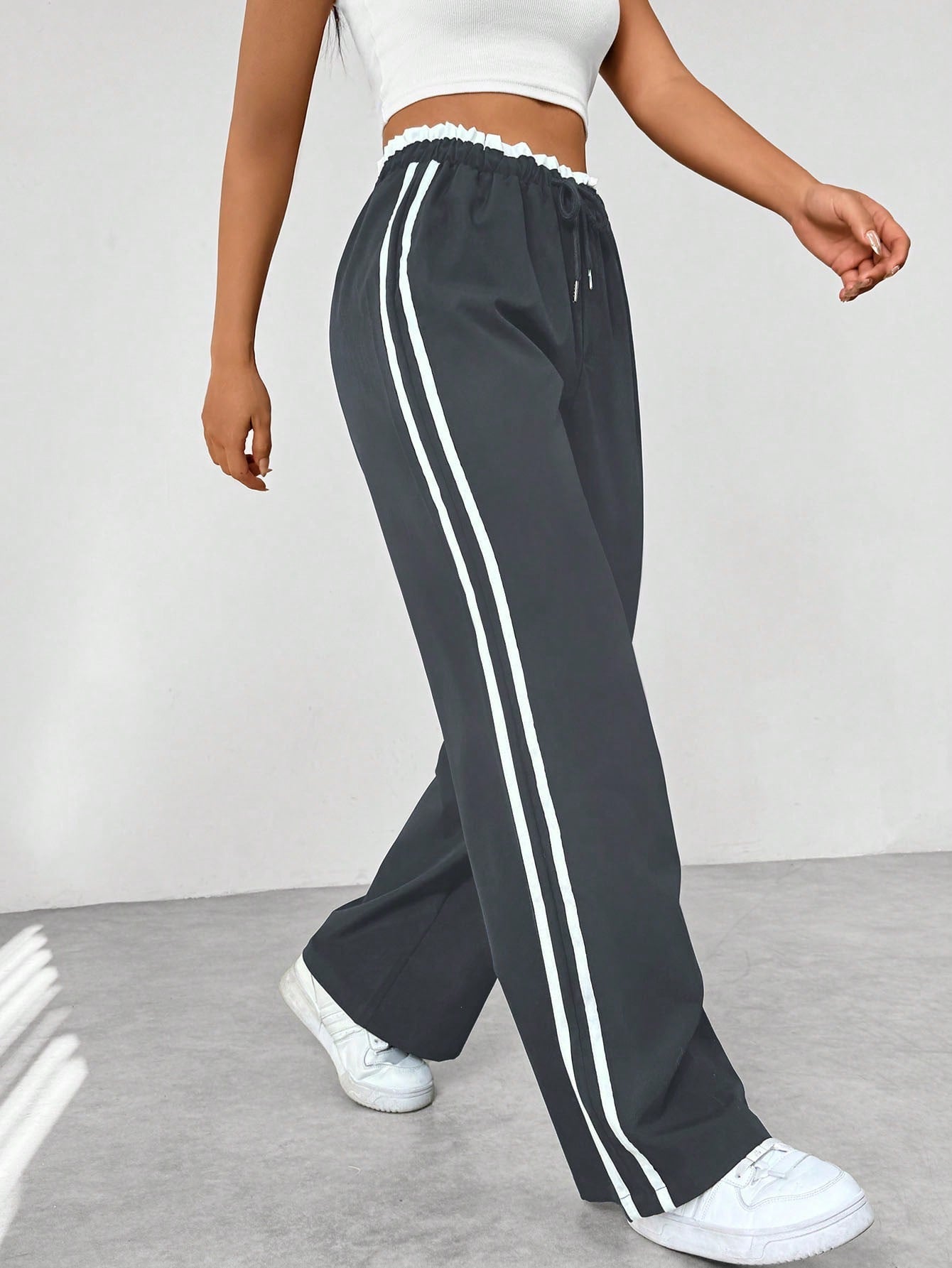 Women's Side Stripe Sweatpants Elastic Waist – Everyday Workout