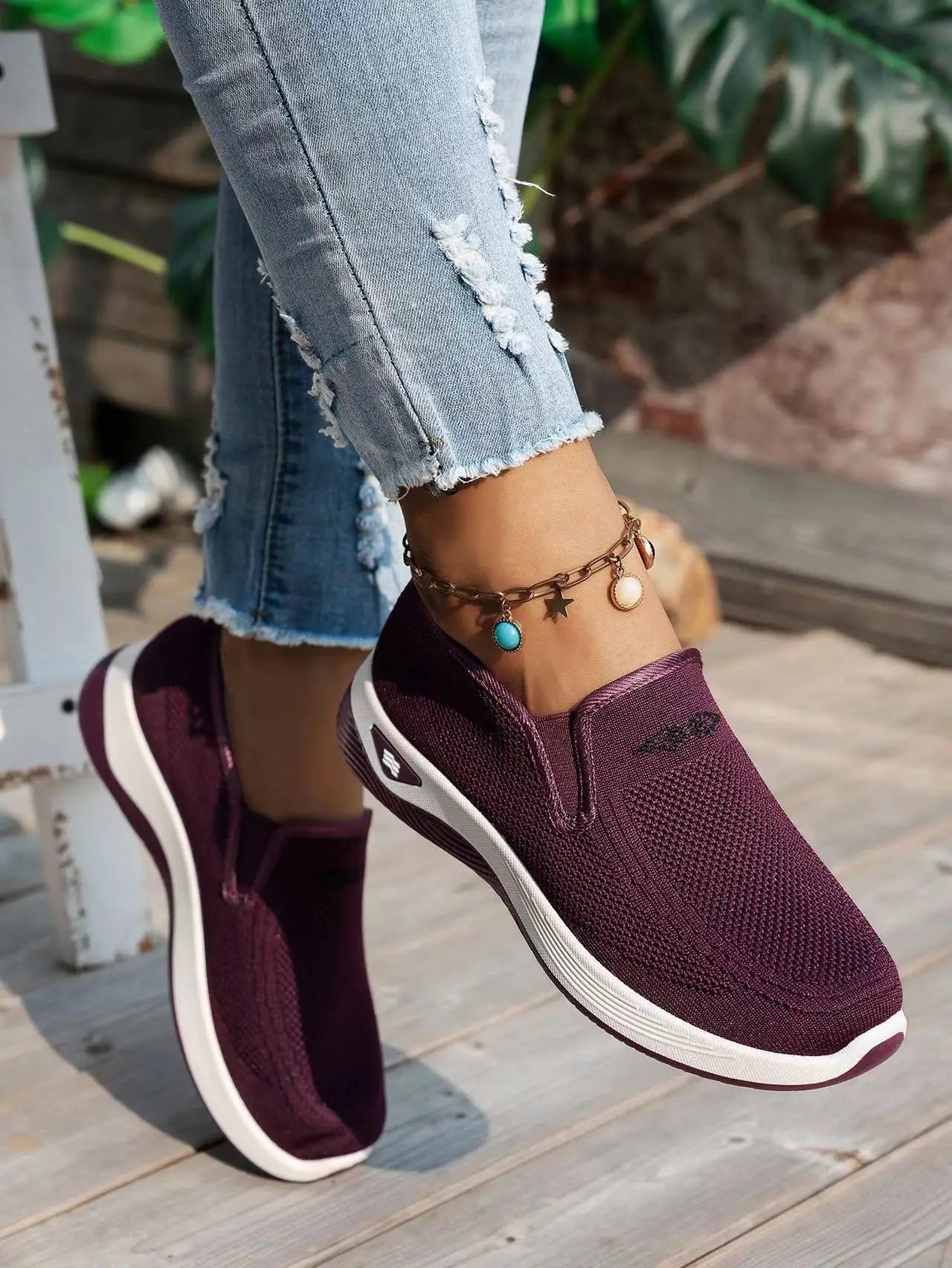 Women's Slip-On Shoes Low Top Closed Toe Knit – Work Casual Everyday