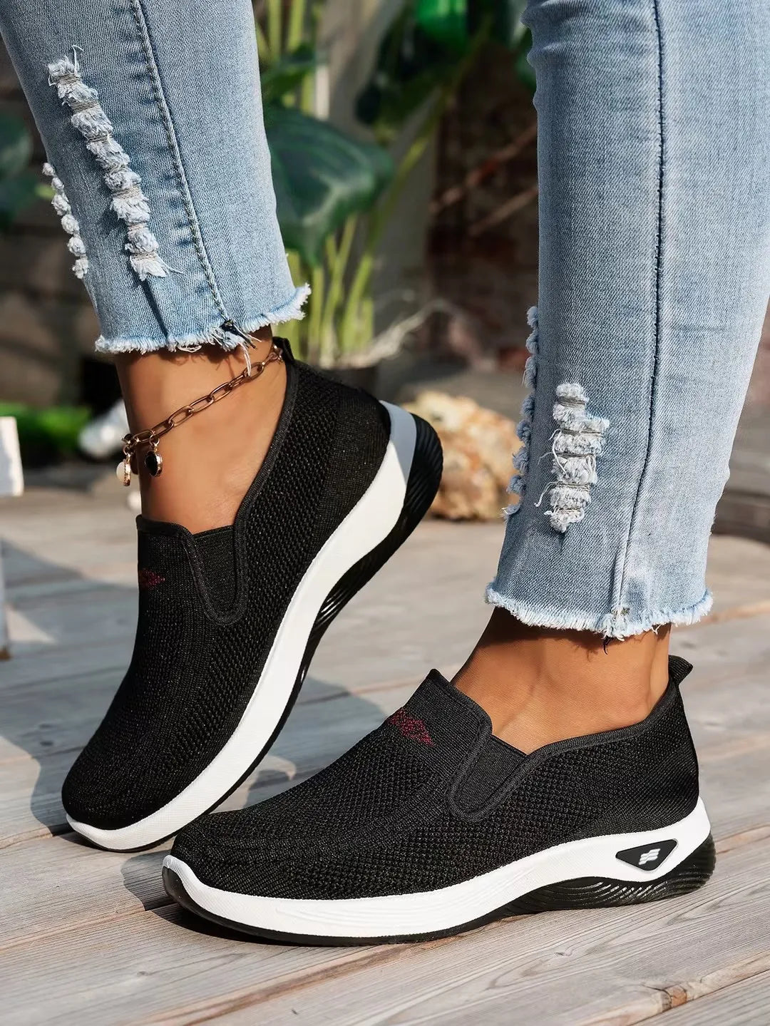 Women's Slip-On Shoes Low Top Closed Toe Knit – Work Casual Everyday
