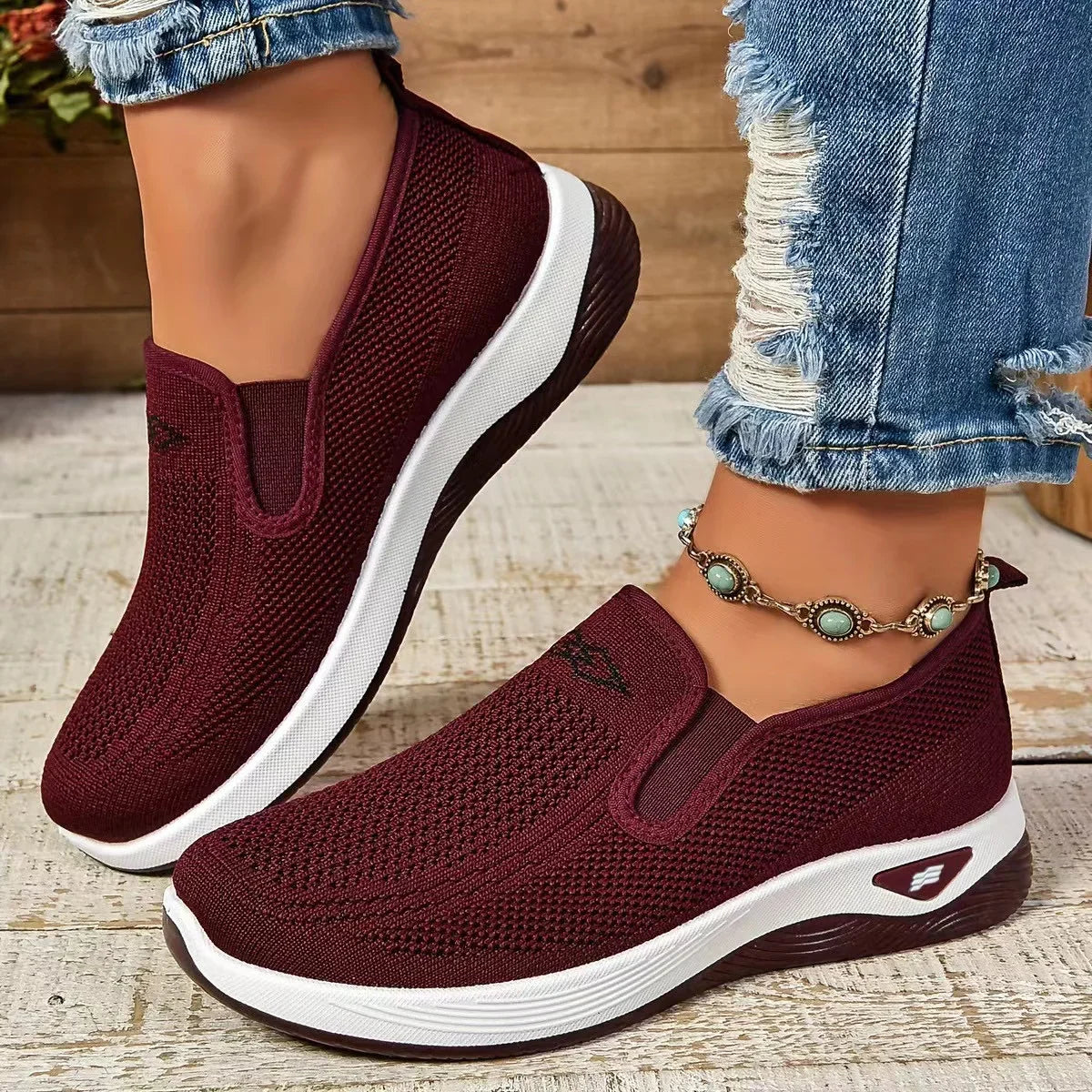 Women's Slip-On Shoes Low Top Closed Toe Knit – Work Casual Everyday