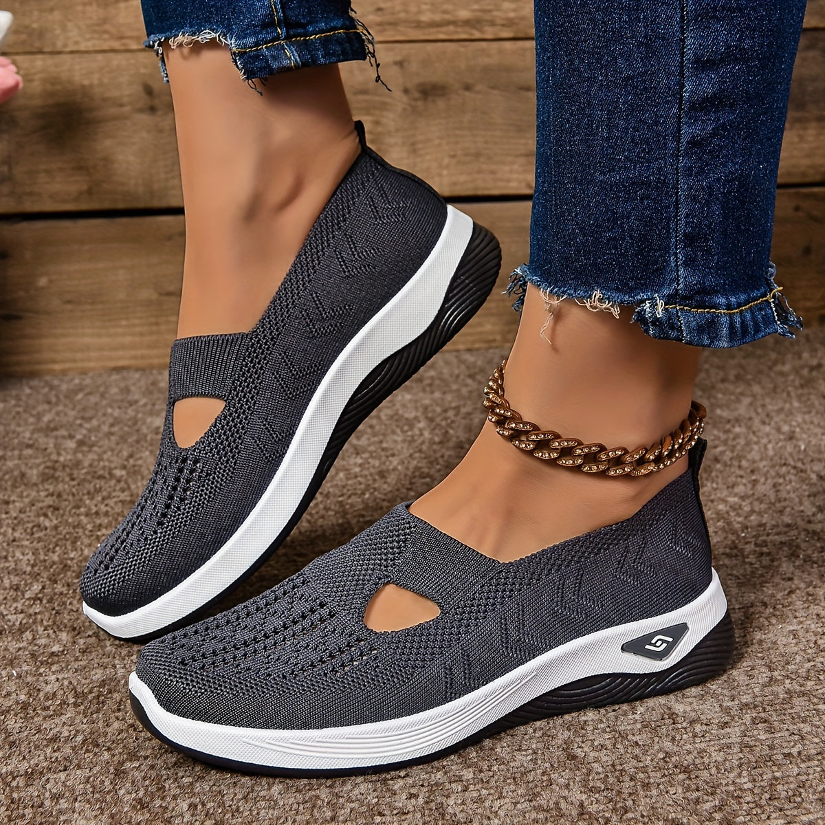 Women's Slip On Walking Shoes Knit Cutout Round Toe – Casual Walking