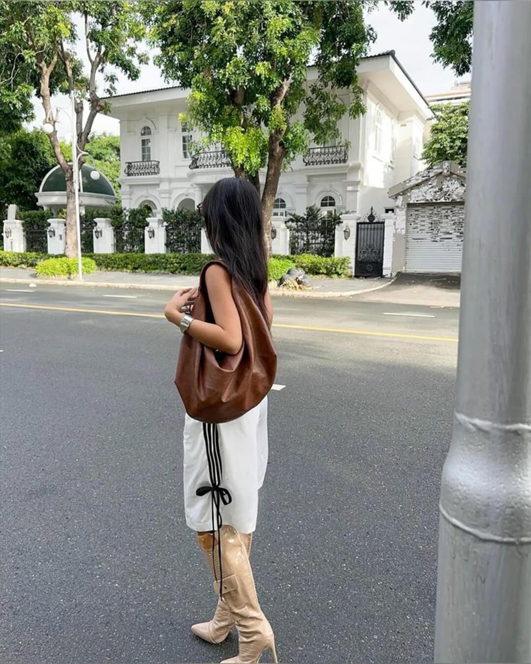 Women's Slouchy Tote Bag Crescent Adjustable Strap – Everyday Boho