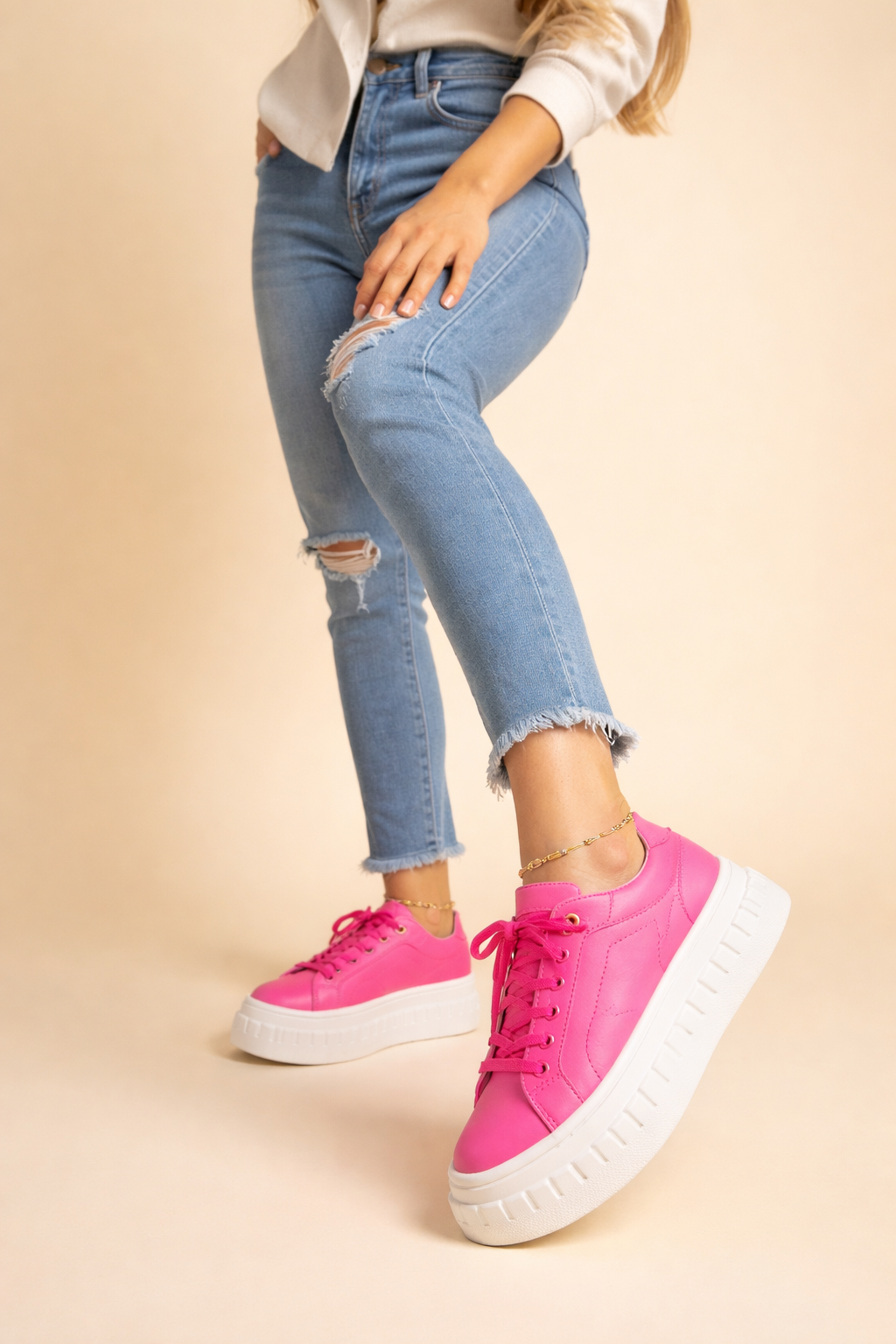 Women’s Sneakers Lace-Up Platform Sole Rounded Toe – City Shopping