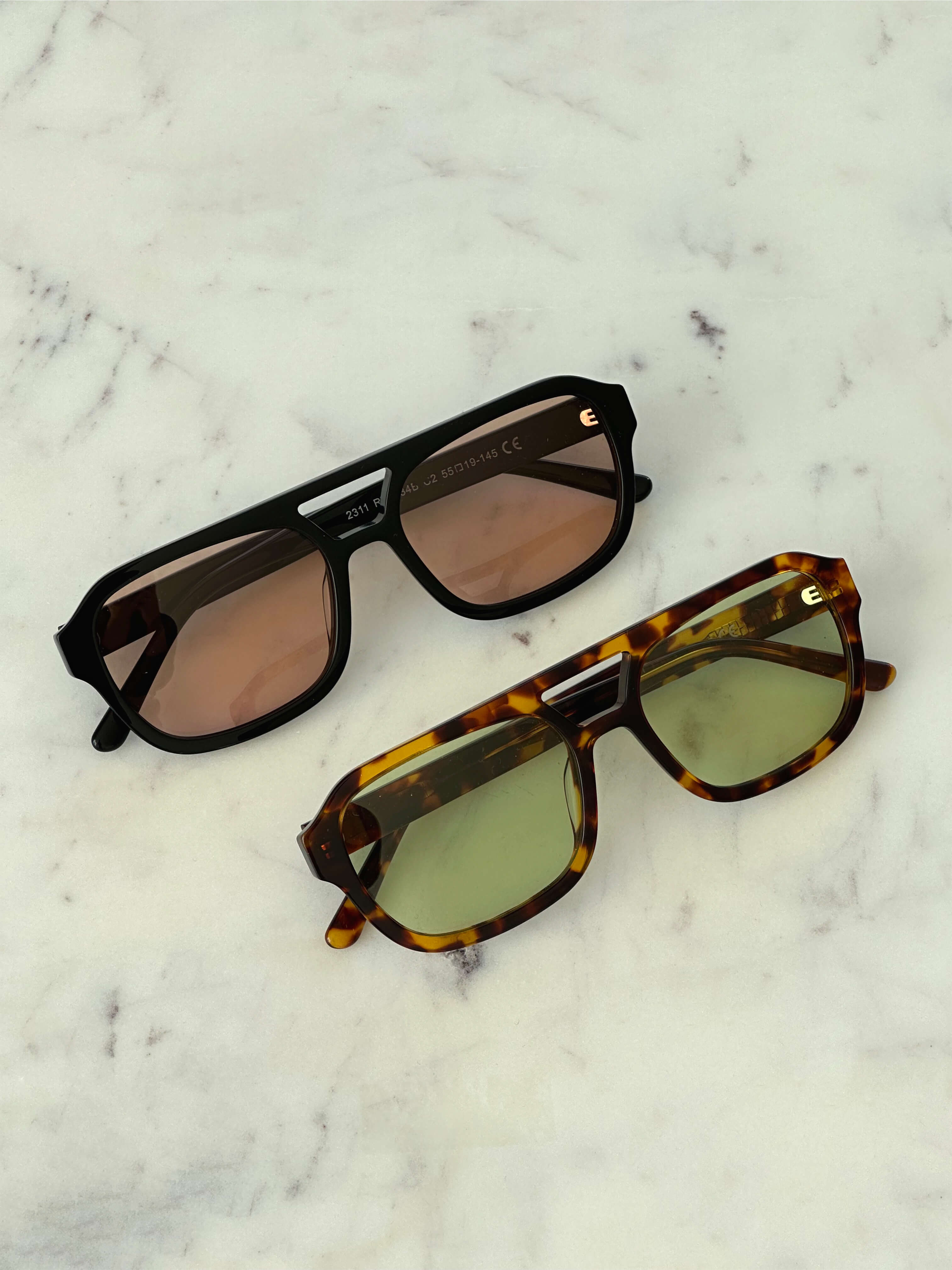 Women's Square Sunglasses Full Rim Tinted Lens – Beach Vacation