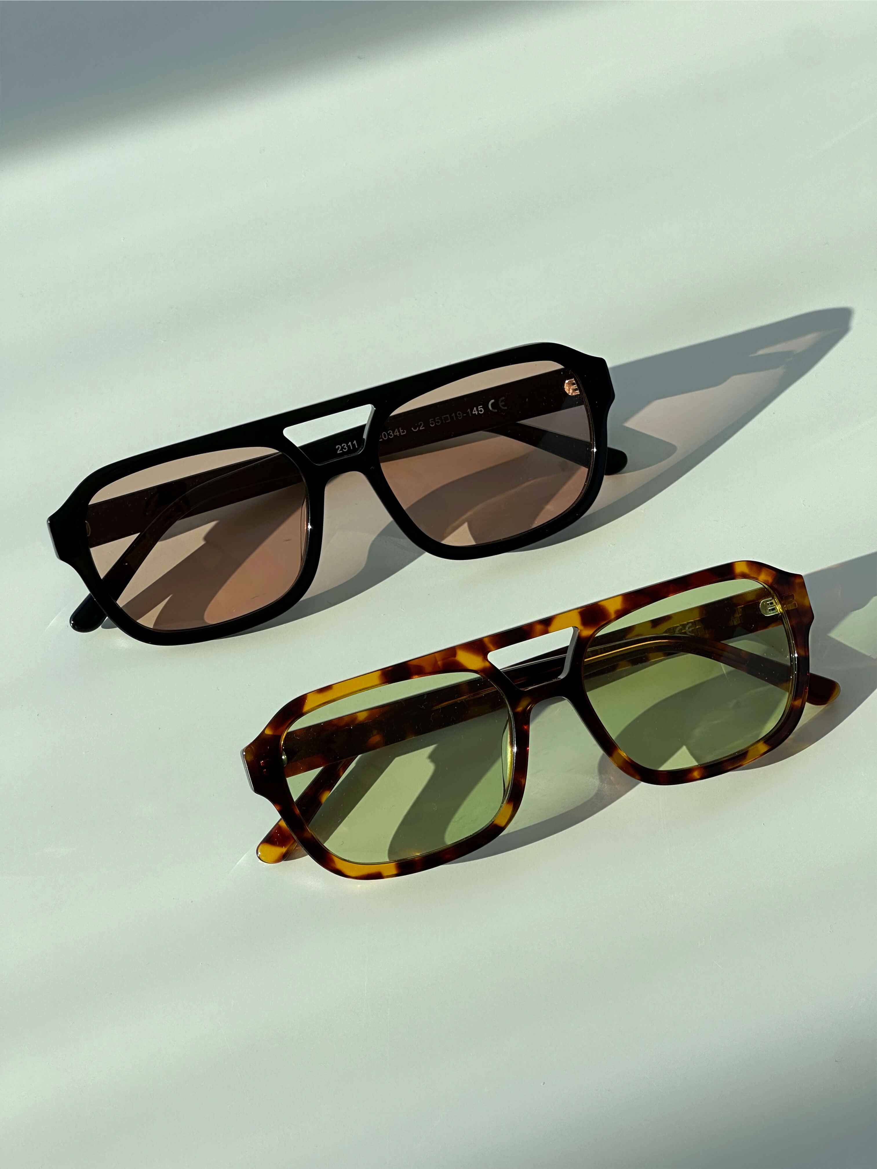 Women's Square Sunglasses Full Rim Tinted Lens – Beach Vacation