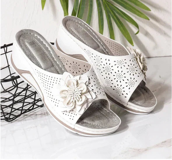 Women's Wedge Slide Sandals Floral Applique Open Toe – Casual Walking