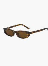 Women's Oval Sunglasses Black Narrow Frame Tinted Lens – Beach Vacation