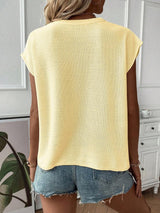 Women’s Top Crew Neck Cap Sleeves Center Front Seam – Casual Day Trips